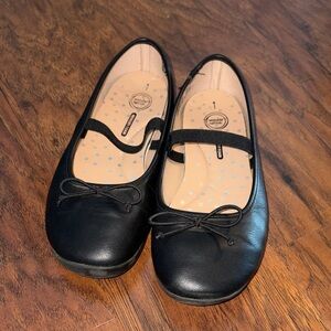 Girls Black Mary Jane Flats with Bow Girls size 1